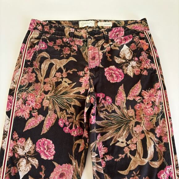 Chino x Anthropologie Relaxed Floral Printed Side Stripe Chino Ankle Pants 26 - Picture 3 of 12